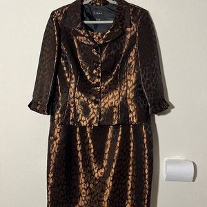 Virgo dress suit size 16